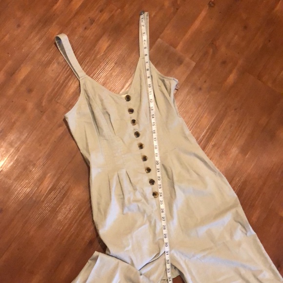 Universal Thread Jumpsuit - 8 - Picture 11 of 11